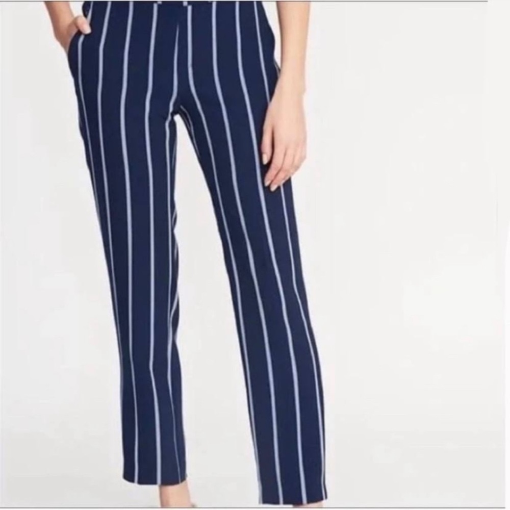 OLD NAVY High Rise Striped Ankle Length Pants Size 2